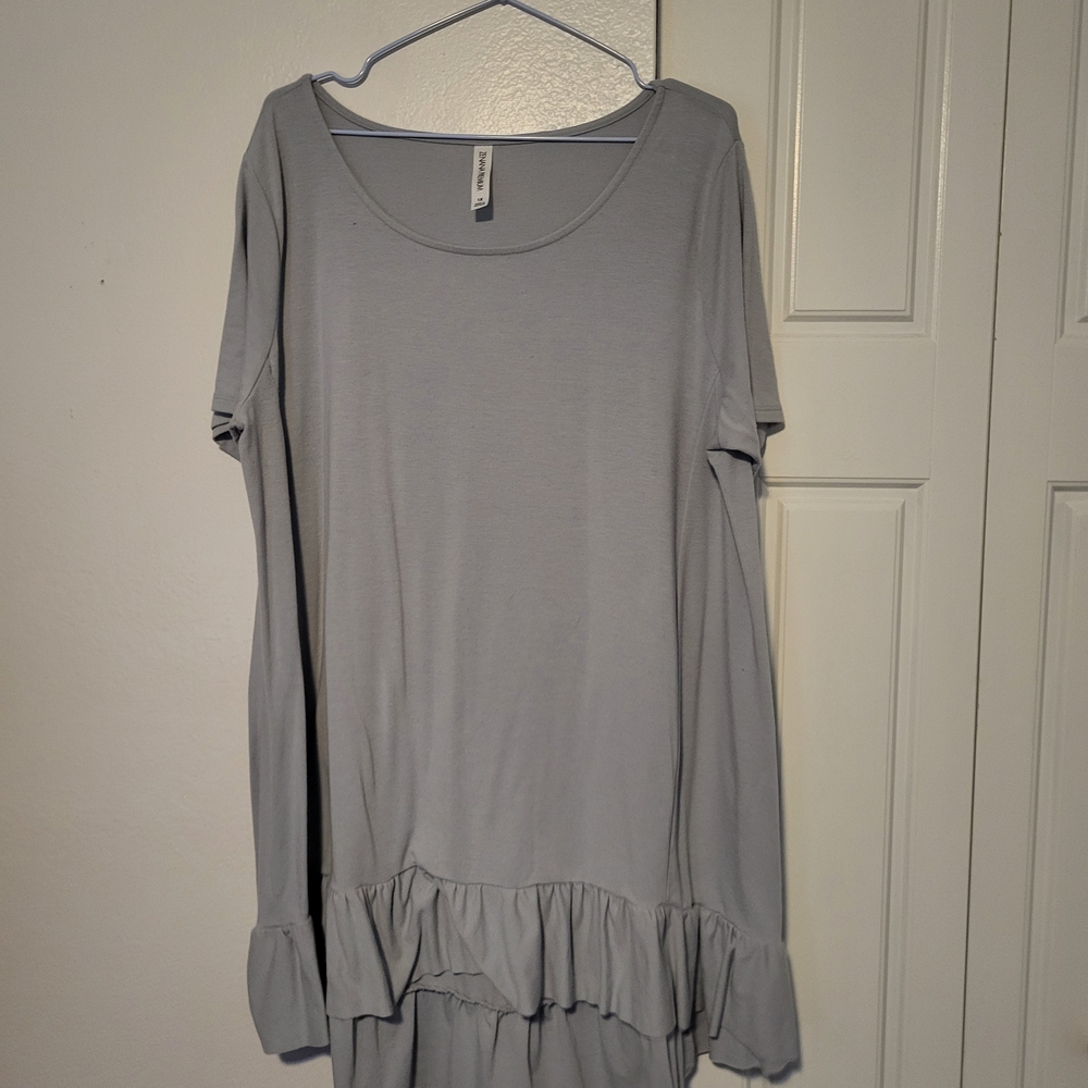 Zenana Outfitters Light Gray Ruffle Tunic